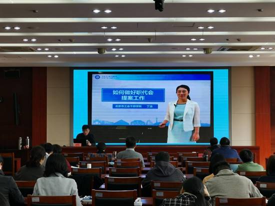 013aeaa4680e6ca8570ffb6f3cd3a90